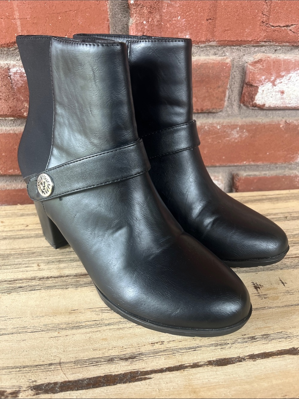 Anne Klein Black Leather Ankle Booties with Decorative Button Strap Size 8